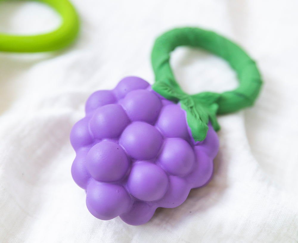 Grapes Chewable Rattle by Oli & Carol