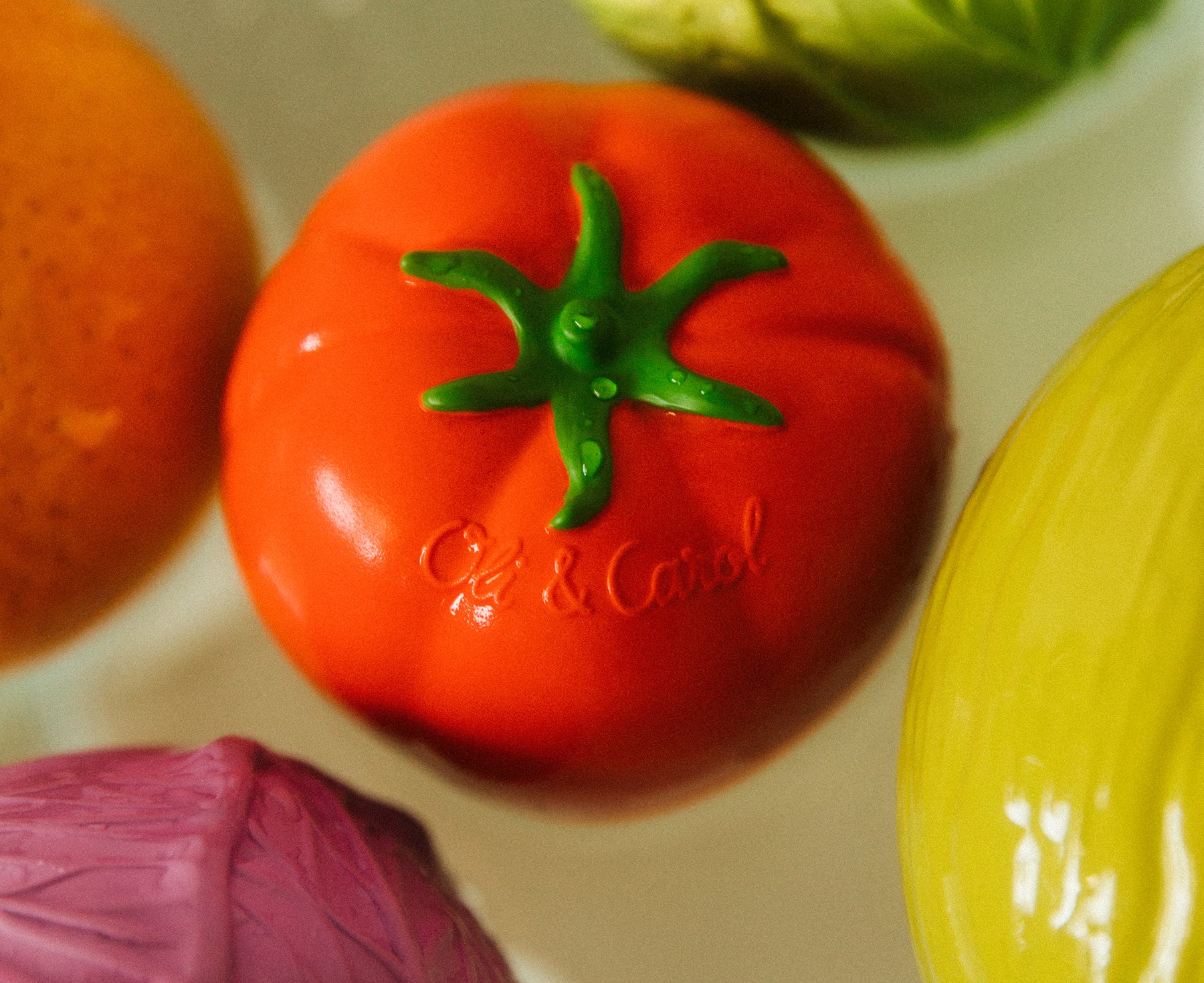 Baby Ball - Tomato - by Oli & Carol