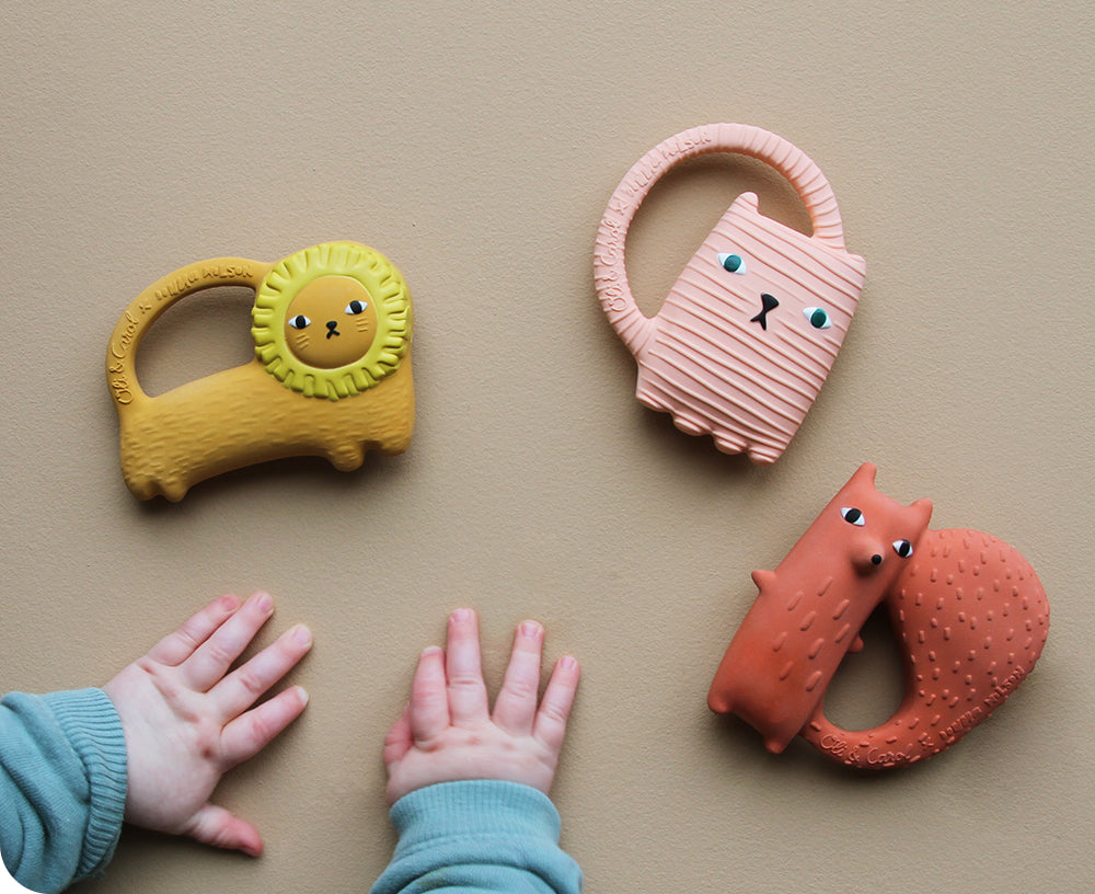 Ginge the Cat Chewable Toy by Donna Wilson X Oli & Carol