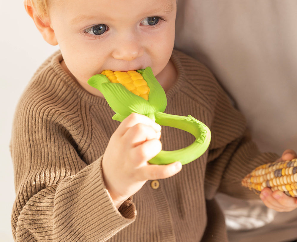 Corn Chewable Rattle by Oli &amp; Carol