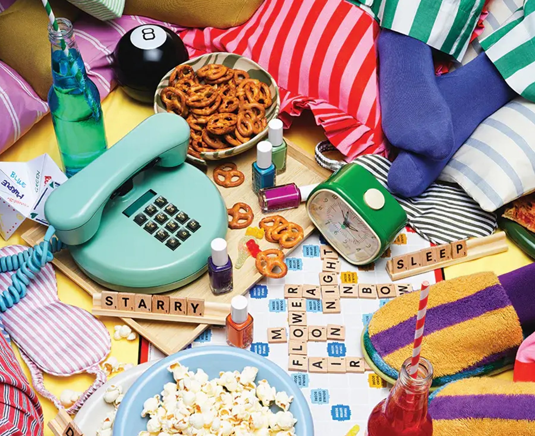 1000-Piece Puzzle - Pajama Party - by Piecework