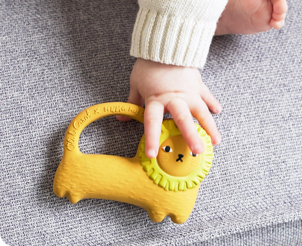 Richie the Lion Chewable Toy by Donna Wilson X Oli &amp; Carol